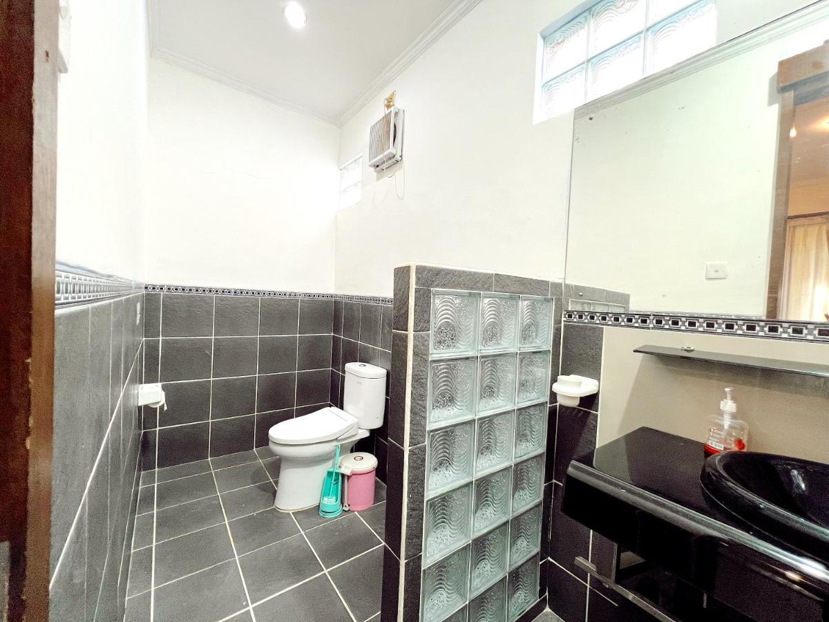 Joker Guest House Ubud Buitenkant foto