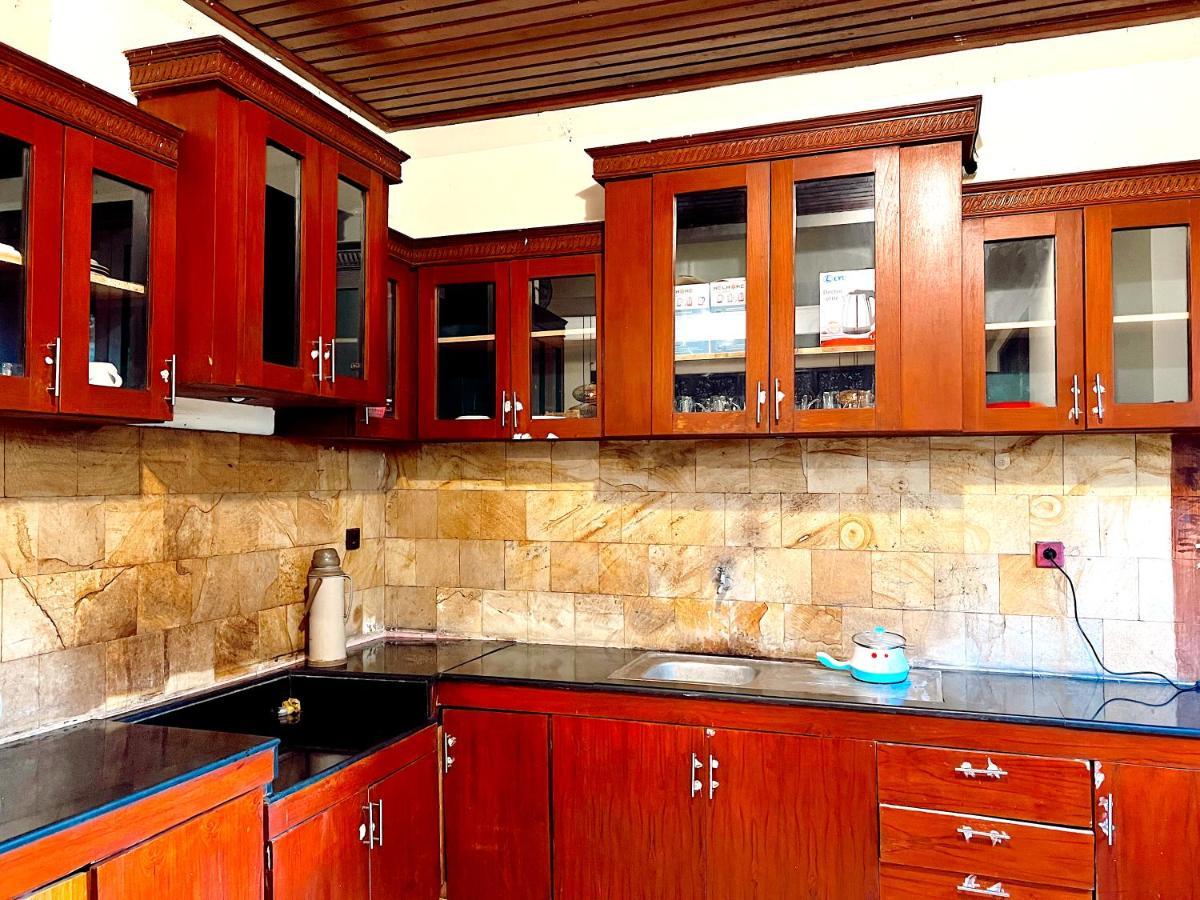 Joker Guest House Ubud Buitenkant foto